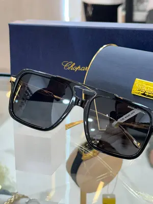 Dolce & Gabbana Black Square Gold
