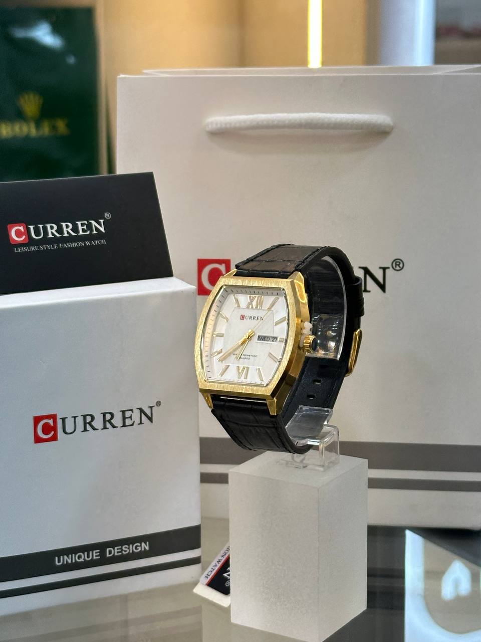 Curren Tonneau Leather Gold view 3