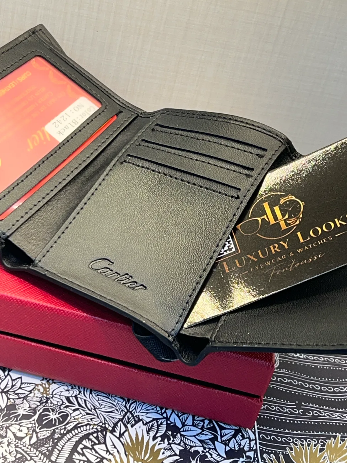 Cartier Portefeuille Vertical Noir view 2