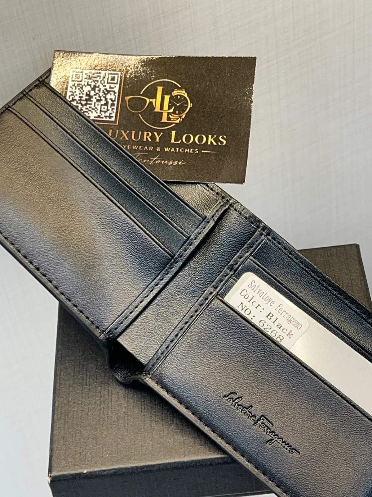 Ferragamo Portefeuille Bifold Gancini Noir view 2