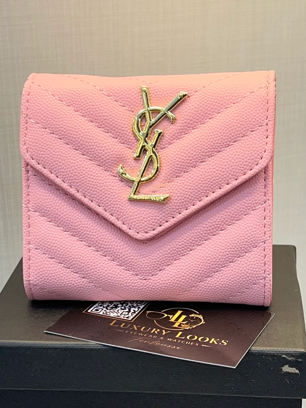 Saint Laurent Portefeuille Compact Matelassé Rose