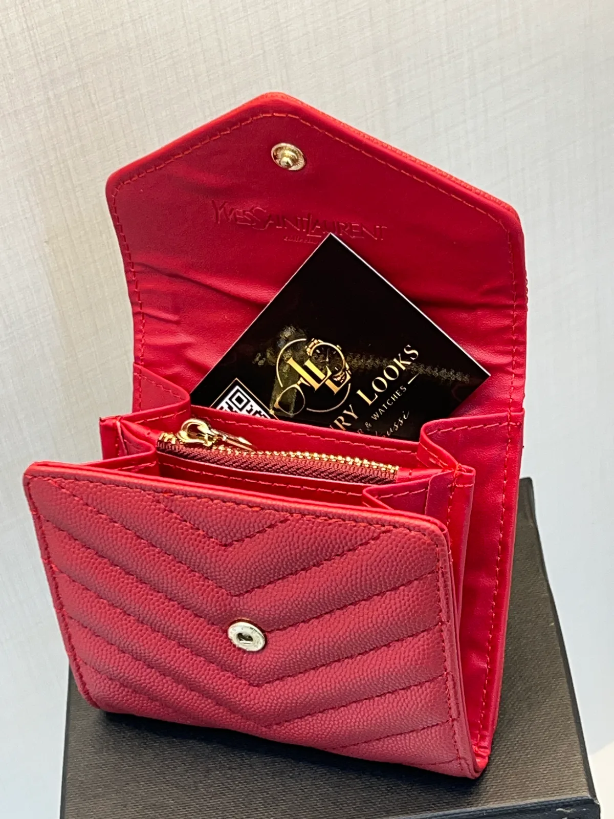 Saint Laurent Portefeuille Compact Matelassé Rouge view 3
